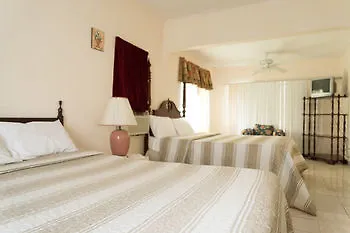 Chateau Margarite Villa 蒙特哥贝